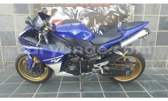 Buy Used Yamaha YZF Blue Bike in Henties Bay in Erongo Buy Used Yamaha YZF Blue Bike in Henties Bay in Erongo