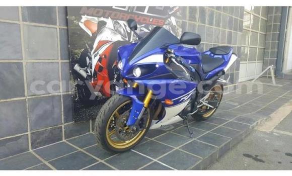 Buy Used Yamaha YZF Blue Bike in Henties Bay in Erongo Buy Used Yamaha YZF Blue Bike in Henties Bay in Erongo