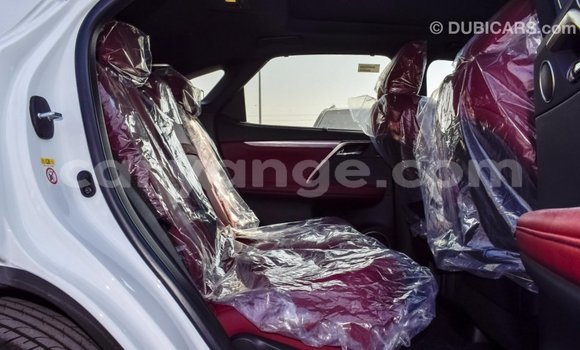 Acheter Import Voiture Lexus RX 300 Blanc à Import - Dubai, Namibie Acheter Import Voiture Lexus RX 300 Blanc à Import - Dubai, Namibie