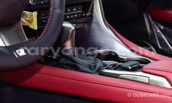 Acheter Import Voiture Lexus RX 300 Blanc à Import - Dubai, Namibie Acheter Import Voiture Lexus RX 300 Blanc à Import - Dubai, Namibie