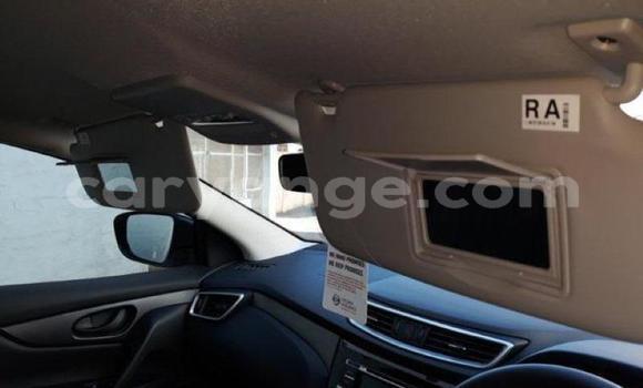 Buy Used Nissan Qashqai White Car in Karasburg in Karas Buy Used Nissan Qashqai White Car in Karasburg in Karas