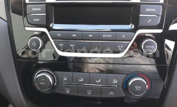 Buy Used Nissan Qashqai White Car in Karasburg in Karas Buy Used Nissan Qashqai White Car in Karasburg in Karas