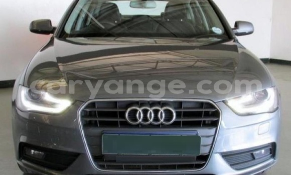 Acheter Occasion Voiture Audi A4 Gris à Windhoek, Namibie Acheter Occasion Voiture Audi A4 Gris à Windhoek, Namibie