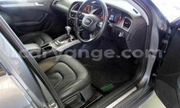 Acheter Occasion Voiture Audi A4 Gris à Windhoek, Namibie Acheter Occasion Voiture Audi A4 Gris à Windhoek, Namibie