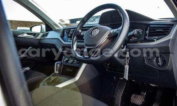 Acheter Occasion Voiture Volkswagen Polo Gris à Karasburg, Karas Acheter Occasion Voiture Volkswagen Polo Gris à Karasburg, Karas