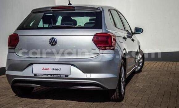 Acheter Occasion Voiture Volkswagen Polo Gris à Karasburg, Karas Acheter Occasion Voiture Volkswagen Polo Gris à Karasburg, Karas