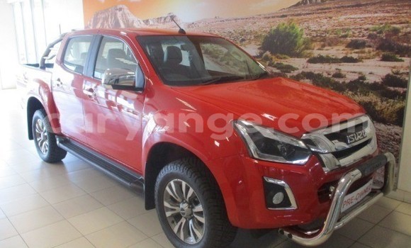 Acheter Occasion Voiture Isuzu KB Rouge à Karasburg, Karas Acheter Occasion Voiture Isuzu KB Rouge à Karasburg, Karas