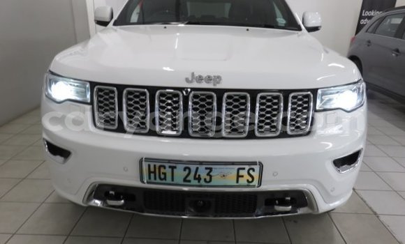 Buy Used Jeep Grand Cherokee White Car in Karasburg in Karas Buy Used Jeep Grand Cherokee White Car in Karasburg in Karas