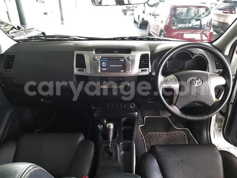 Big with watermark toyota hilux karas luderitz 8836