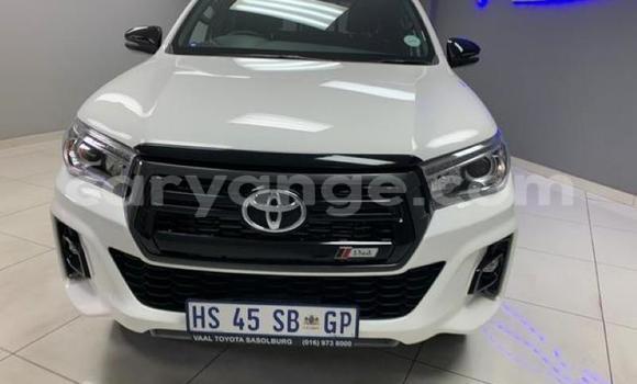 Buy Used Toyota Hilux White Car in Katima Mulilo in Caprivi Buy Used Toyota Hilux White Car in Katima Mulilo in Caprivi