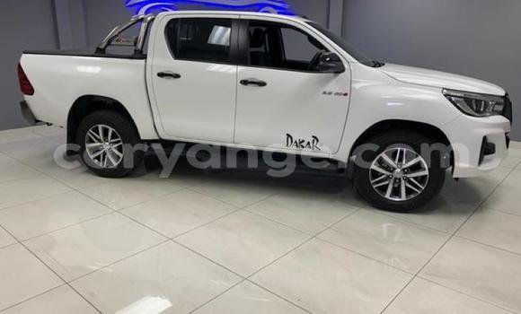Buy Used Toyota Hilux White Car in Katima Mulilo in Caprivi Buy Used Toyota Hilux White Car in Katima Mulilo in Caprivi
