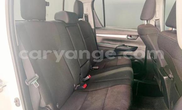 Buy Used Toyota Hilux White Car in Mariental in Namibia Buy Used Toyota Hilux White Car in Mariental in Namibia