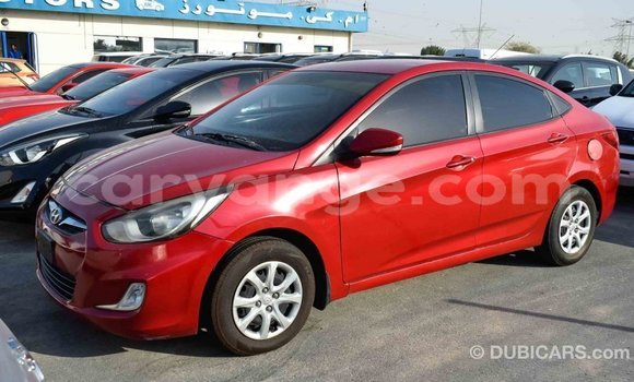 Acheter Import Voiture Hyundai Accent Rouge à Import - Dubai, Namibie Acheter Import Voiture Hyundai Accent Rouge à Import - Dubai, Namibie