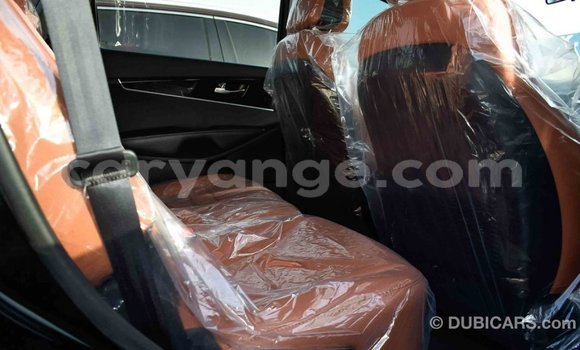 Acheter Import Voiture Kia Sorento Noir à Import - Dubai, Namibie Acheter Import Voiture Kia Sorento Noir à Import - Dubai, Namibie