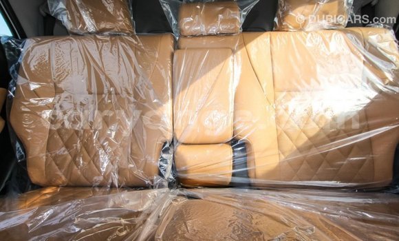 Acheter Import Voiture Toyota Fortuner Blanc à Import - Dubai, Namibie Acheter Import Voiture Toyota Fortuner Blanc à Import - Dubai, Namibie