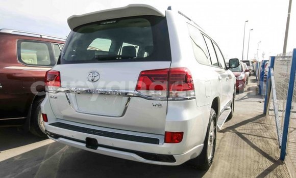 Buy Import Toyota Land Cruiser White Car in Import - Dubai in Namibia Buy Import Toyota Land Cruiser White Car in Import - Dubai in Namibia