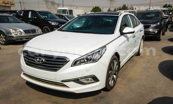 Buy Import Hyundai Sonata White Car in Import - Dubai in Namibia Buy Import Hyundai Sonata White Car in Import - Dubai in Namibia