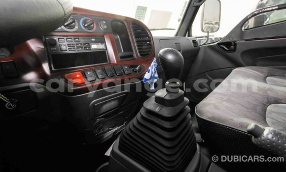 Acheter Import Voiture Hyundai Accent Blanc à Import - Dubai, Namibie Acheter Import Voiture Hyundai Accent Blanc à Import - Dubai, Namibie