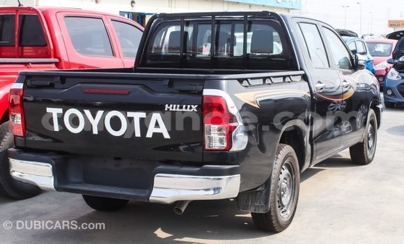 Acheter Import Voiture Toyota Hilux Noir à Import - Dubai, Namibie Acheter Import Voiture Toyota Hilux Noir à Import - Dubai, Namibie