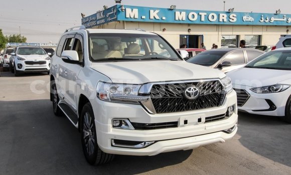 Buy Import Toyota Land Cruiser White Car in Import - Dubai in Namibia Buy Import Toyota Land Cruiser White Car in Import - Dubai in Namibia