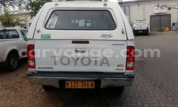 Acheter Occasion Voiture Toyota Hilux Blanc à Windhoek, Namibie Acheter Occasion Voiture Toyota Hilux Blanc à Windhoek, Namibie