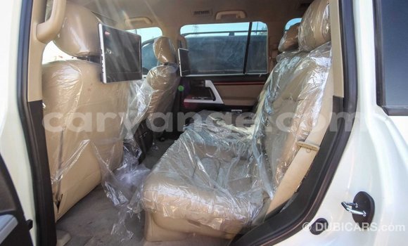 Buy Import Toyota Land Cruiser White Car in Import - Dubai in Namibia Buy Import Toyota Land Cruiser White Car in Import - Dubai in Namibia
