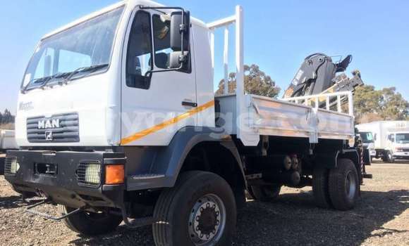 Buy Used Man M2000 White Truck in Windhoek in Namibia Buy Used Man M2000 White Truck in Windhoek in Namibia