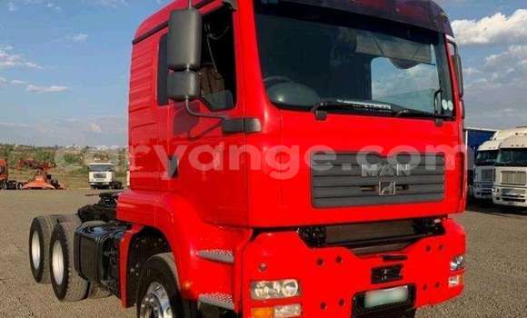 Buy Used Man M2000 Red Truck in Windhoek in Namibia Buy Used Man M2000 Red Truck in Windhoek in Namibia