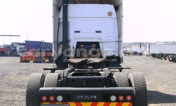 Buy Used Man M2000 White Truck in Windhoek in Namibia Buy Used Man M2000 White Truck in Windhoek in Namibia