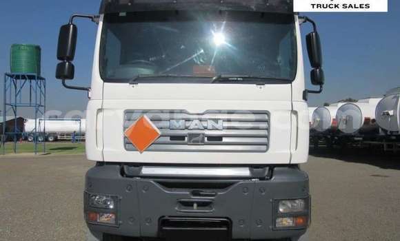 Buy Used Man M2000 White Truck in Windhoek in Namibia Buy Used Man M2000 White Truck in Windhoek in Namibia
