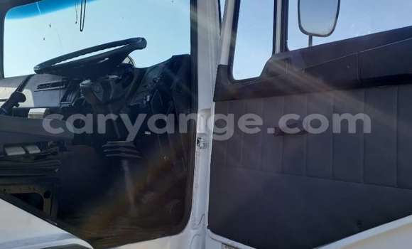 Buy Used Man M2000 White Truck in Windhoek in Namibia Buy Used Man M2000 White Truck in Windhoek in Namibia