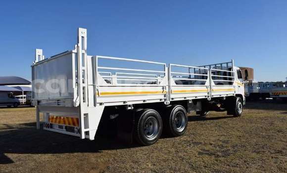 Buy Used Hino 300 Series White Truck in Windhoek in Namibia Buy Used Hino 300 Series White Truck in Windhoek in Namibia