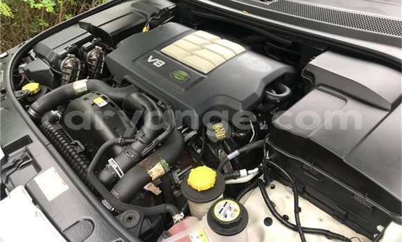 Acheter Occasion Voiture Land Rover Range Rover Blanc à Windhoek, Namibie Acheter Occasion Voiture Land Rover Range Rover Blanc à Windhoek, Namibie