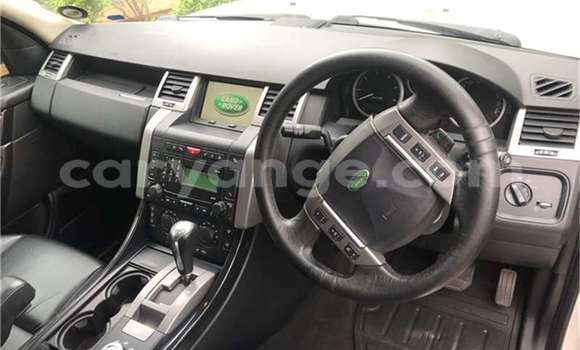 Acheter Occasion Voiture Land Rover Range Rover Blanc à Windhoek, Namibie Acheter Occasion Voiture Land Rover Range Rover Blanc à Windhoek, Namibie