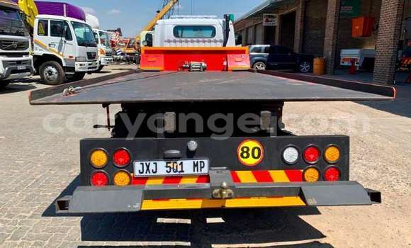 Buy Used Nissan UD White Truck in Windhoek in Namibia Buy Used Nissan UD White Truck in Windhoek in Namibia