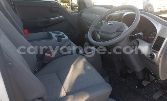 Buy Used Kia K3 White Car in Gobabis in Omaheke Buy Used Kia K3 White Car in Gobabis in Omaheke