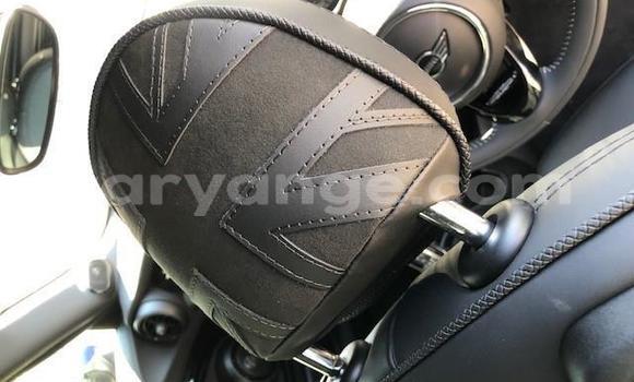 Buy Used Mini Cooper Blue Car in Gobabis in Omaheke Buy Used Mini Cooper Blue Car in Gobabis in Omaheke