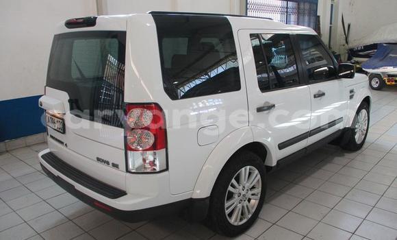 Acheter Occasion Voiture Land Rover Discovery Blanc à Windhoek, Namibie Acheter Occasion Voiture Land Rover Discovery Blanc à Windhoek, Namibie