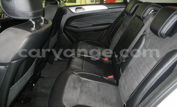 Buy Used Mercedes-Benz ML–Class White Car in Windhoek in Namibia Buy Used Mercedes-Benz ML–Class White Car in Windhoek in Namibia