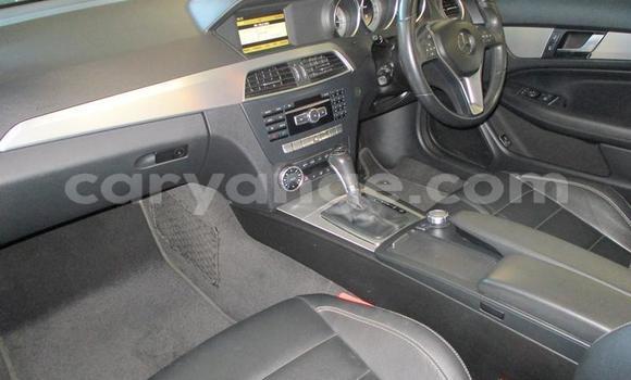 Acheter Occasion Voiture Mercedes-Benz C–Class Noir à Windhoek, Namibie Acheter Occasion Voiture Mercedes-Benz C–Class Noir à Windhoek, Namibie