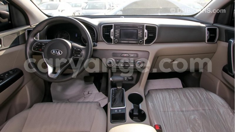 Big with watermark kia sportage namibia import dubai 9079