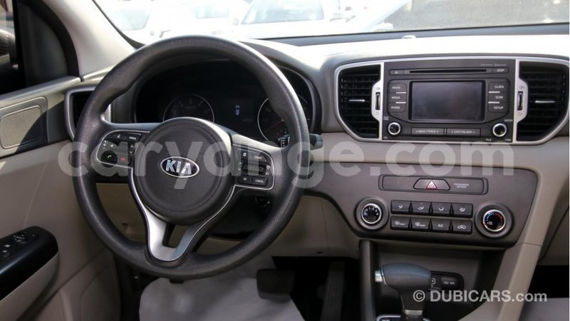 Big with watermark kia sportage namibia import dubai 9079