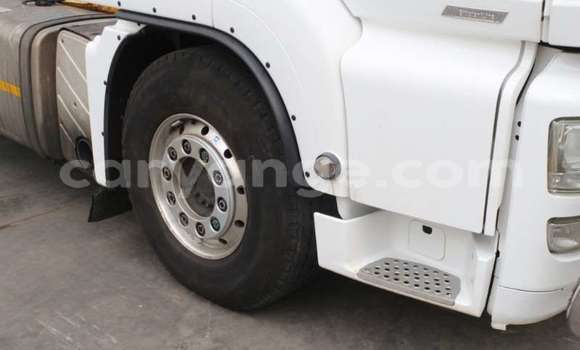 Buy Used Man M2000 Green Truck in Windhoek in Namibia Buy Used Man M2000 Green Truck in Windhoek in Namibia