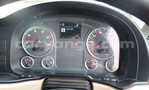 Buy Used Man M2000 Green Truck in Windhoek in Namibia Buy Used Man M2000 Green Truck in Windhoek in Namibia