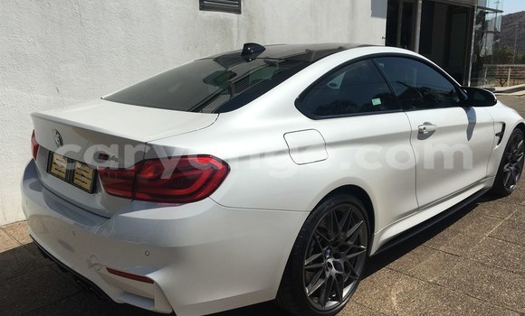Buy Used BMW M4 White Car in Karasburg in Karas Buy Used BMW M4 White Car in Karasburg in Karas