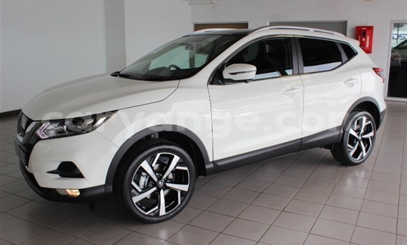 Buy Used Nissan Qashqai White Car in Karasburg in Karas Buy Used Nissan Qashqai White Car in Karasburg in Karas
