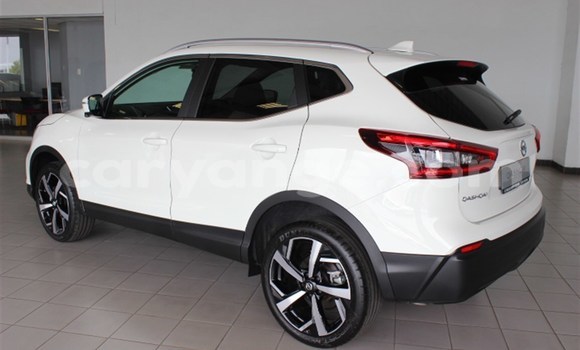 Buy Used Nissan Qashqai White Car in Karasburg in Karas Buy Used Nissan Qashqai White Car in Karasburg in Karas