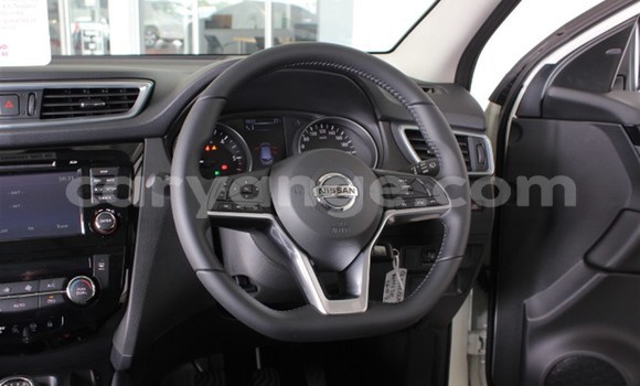 Buy Used Nissan Qashqai White Car in Karasburg in Karas Buy Used Nissan Qashqai White Car in Karasburg in Karas
