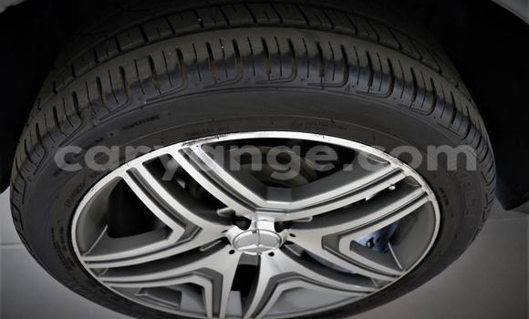 Acheter Occasion Voiture Mercedes-Benz ML–Class Gris à Karasburg, Karas Acheter Occasion Voiture Mercedes-Benz ML–Class Gris à Karasburg, Karas