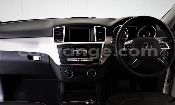 Acheter Occasion Voiture Mercedes-Benz ML–Class Gris à Karasburg, Karas Acheter Occasion Voiture Mercedes-Benz ML–Class Gris à Karasburg, Karas